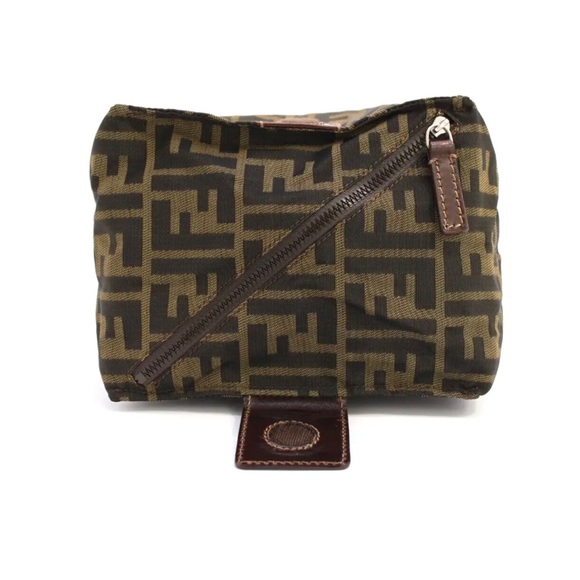 💯AUTH FENDI ZUCCA LARGE CLUTCH POUCH TOILETRY TRAVEL BAG LIKE NEW NYLON FOLDABLE - Picture 4 of 15